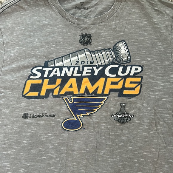STL Blues Hockey Stanley Cup Champs 2019 Long Sleeve T Shirt sz L Gray EUC - Picture 4 of 15